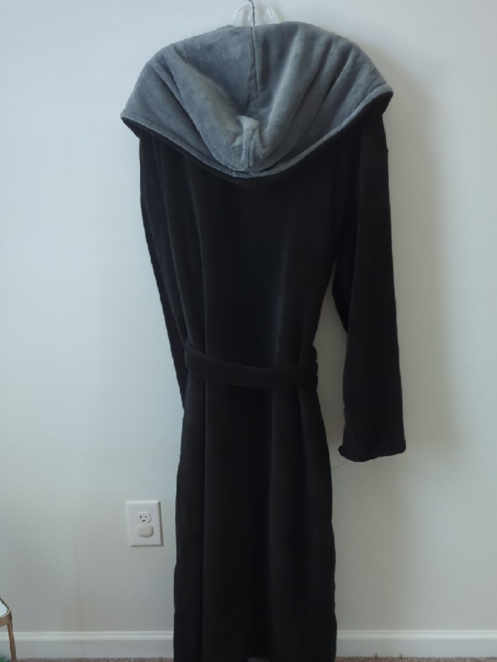 Black Hooded Plush Robe Coat with Gray Lining - Picture 4 of 4